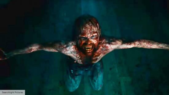 Antlers review (2021) – strašidelné príšery z filmu a premyslené posolstvo zaliate krvou