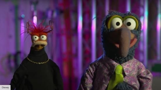 Muppets Haunted Mansion -esittely paljastaa Kermitin ja Miss Piggyn puvut Disney Plus -erikoissarjaan
