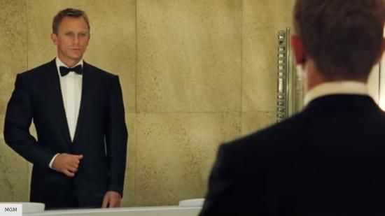 Posledný trailer No Time To Die pripravuje Jamesa Bonda Daniela Craiga na koniec
